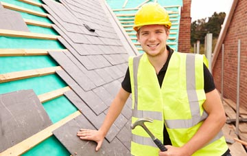 find trusted Ponjeravah roofers in Cornwall